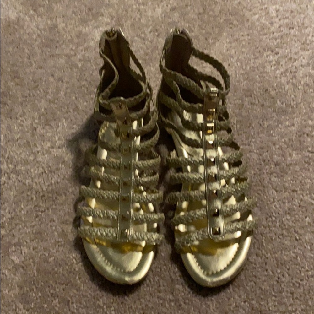 Marc Fisher gold leather gladiator sandals